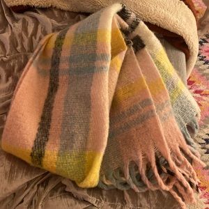 Betsey Johnson plaid scarf